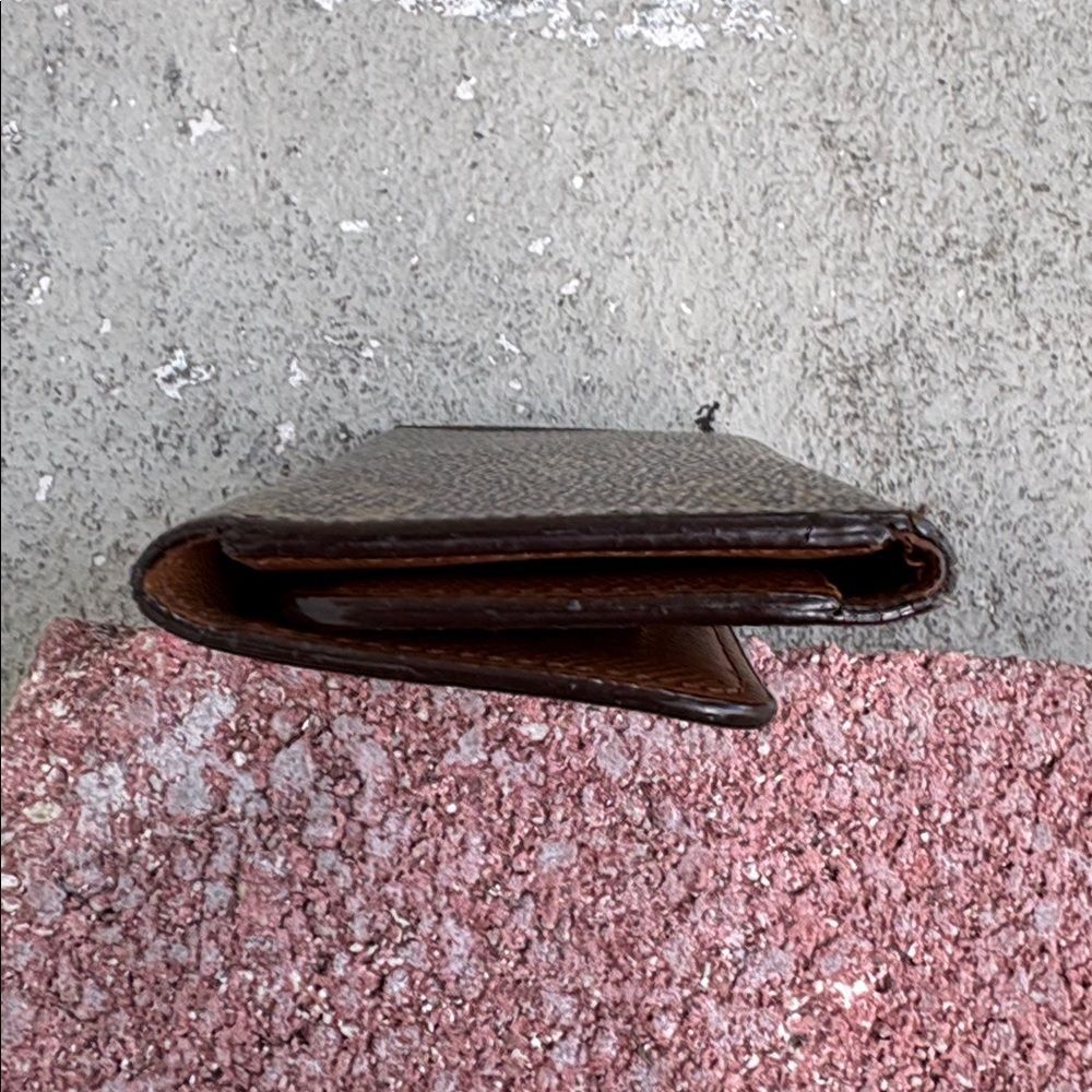 Vintage Louis Vuitton monogram key holder - Picture 5 of 11